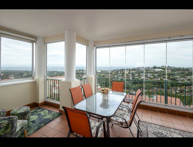 4 BEDROOM APARTMENT FOR SALE IN LA LUCIA